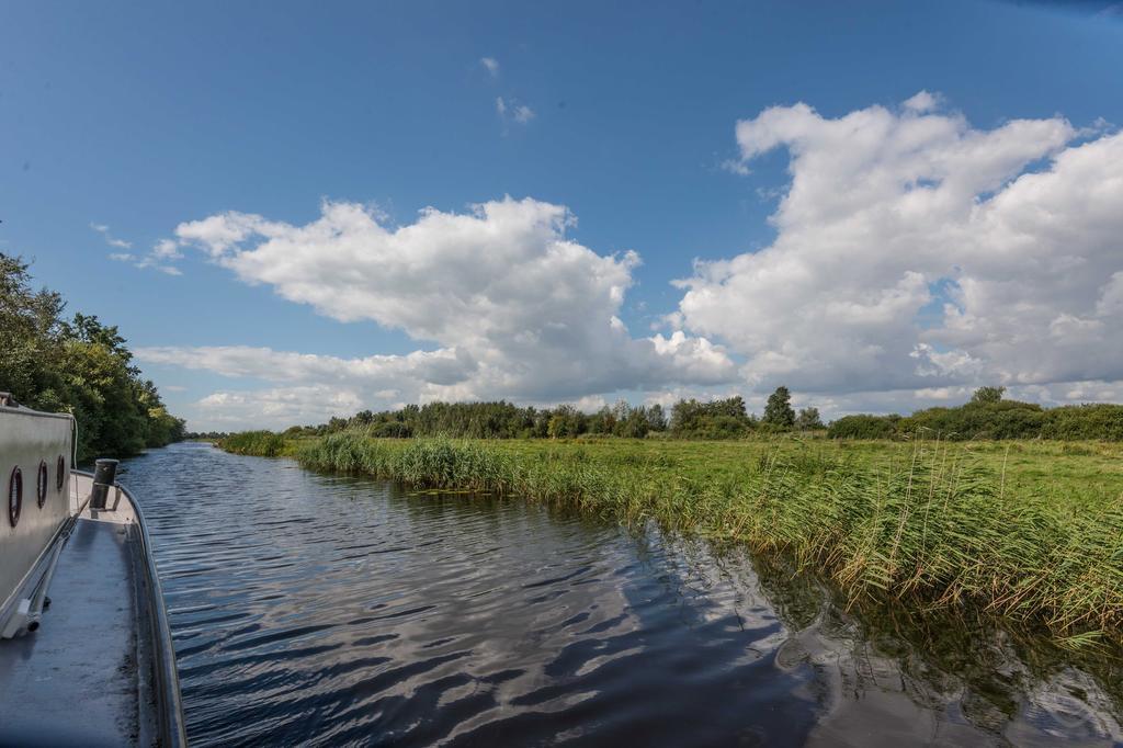 Houseboat Винкевеен Екстериор снимка