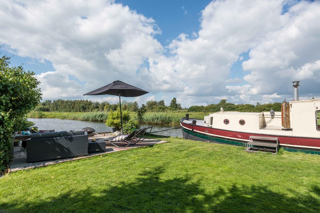 Houseboat Винкевеен Екстериор снимка