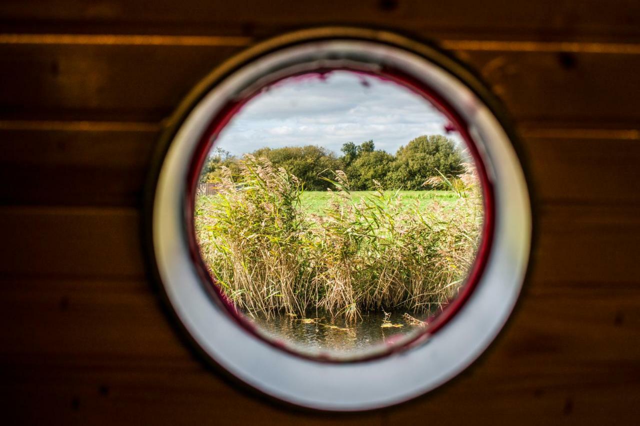 Houseboat Винкевеен Екстериор снимка
