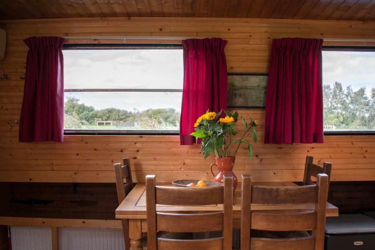 Houseboat Винкевеен Екстериор снимка